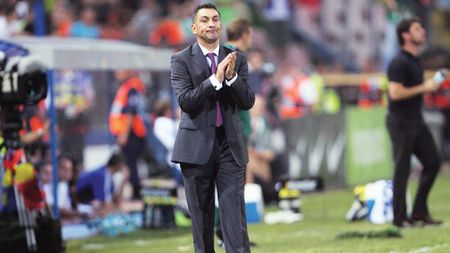 "Obligați să ne calificăm"