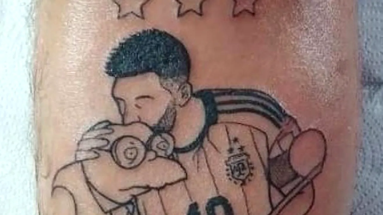 Dezastru, dezastru, dezastru! Așa arată cele mai urâte tatuaje cu Leo Messi pe care argentinienii și le-au făcut în timpul Cupei Mondiale din Qatar!