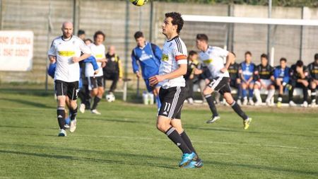 Neconvocat la națională,**  Mutu a marcat într-un amical al Cesenei