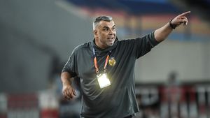 Lovitura care-l zdruncină serios pe Cosmin Olăroiu! A semnat contractul vieții, cu salariu de 6.000.000 de dolari, dar a pierdut titlul în Emirate