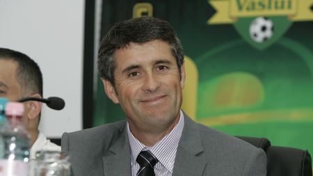 Lopez Caro, fostul antrenor de la FC Vaslui, demis după înfrângerea cu echipa lui Olăroiu. Un fost selecționer al Italiei îl va înlocui