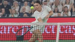 Simona Halep i-a plătit polița lui Nick Kyrgios, cel care a atacat-o constant și care acum e suspendat după ce a ieșit pozitiv la cocaină