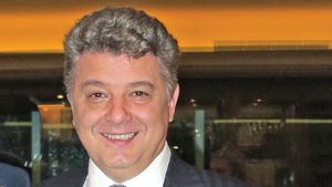 Un avocat român, conducător la un club de primă ligă din Australia: "Fotbalul de aici e cu zece ani înaintea celui românesc"