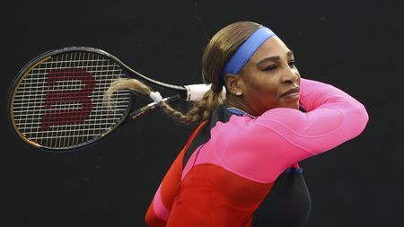 Cartonaș cu autograful Serenei Williams, din urmă cu peste două decenii, vândut pe o sumă record!