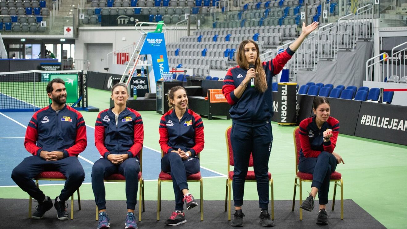 Andreea Prisacariu i-a lăsat cu gura căscată pe polonezi, la ceremonia tragerii la sorți din Fed Cup: „Bătălia de la Codrii Cosminului, partea a doua!" Ce gest neașteptat a putut face sportiva