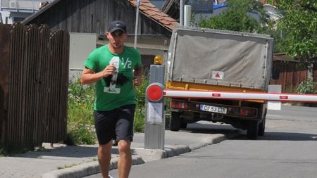 "M-au aruncat în stradă!"