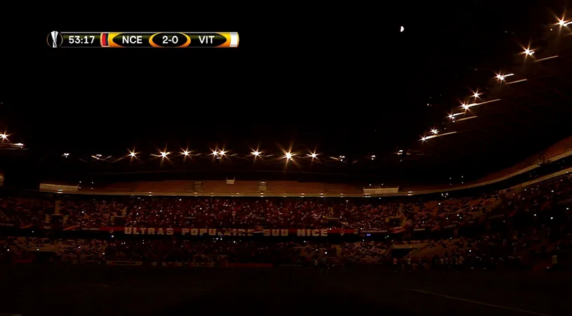 Nu, nu face parte din coregrafie :) Meciul dintre Nice și Vitesse din Europa League a fost întrerupt timp de 15 minute | FOTO