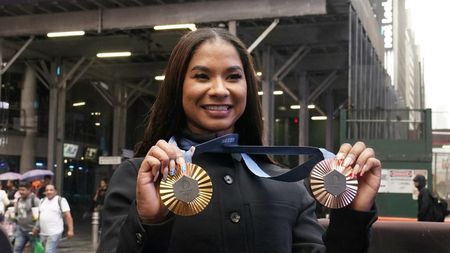 Jordan Chiles a reacționat în așteptarea verdictului final de la Tribunalul Federal Elvețian. Gimnasta din SUA e convinsă că strategia ei îi va aduce medalia de la Ana Bărbosu