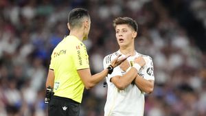 Decizie fără precedent! Real Madrid trimite un dosar la FIFA despre greșelile intenționate ale arbitrilor împotriva ei