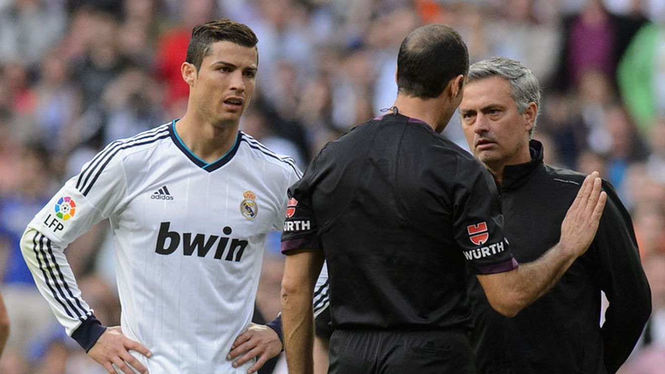 Bomba anului! Se pregătește aducerea lui Mourinho la Barcelona. Și Ronaldo e vizat: "Cât are clauza?" Cine e în spatele afacerii
