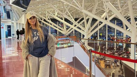 L-a ținut ascuns multă vreme, dar acum Anamaria Prodan recunoaște oficial relația cu Ronald Gavril. Cum îl descrie pe noul bărbat din viața ei și cum îl înțeapă pe Laurențiu Reghecampf