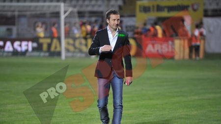 Meme, în 'genunchi' în fața lui Tătărușanu: "Ne-a salvat!" De ce a plecat nemulțumit din Giulești și de ce crede că Steaua e în avantaj cu egalul din Giulești