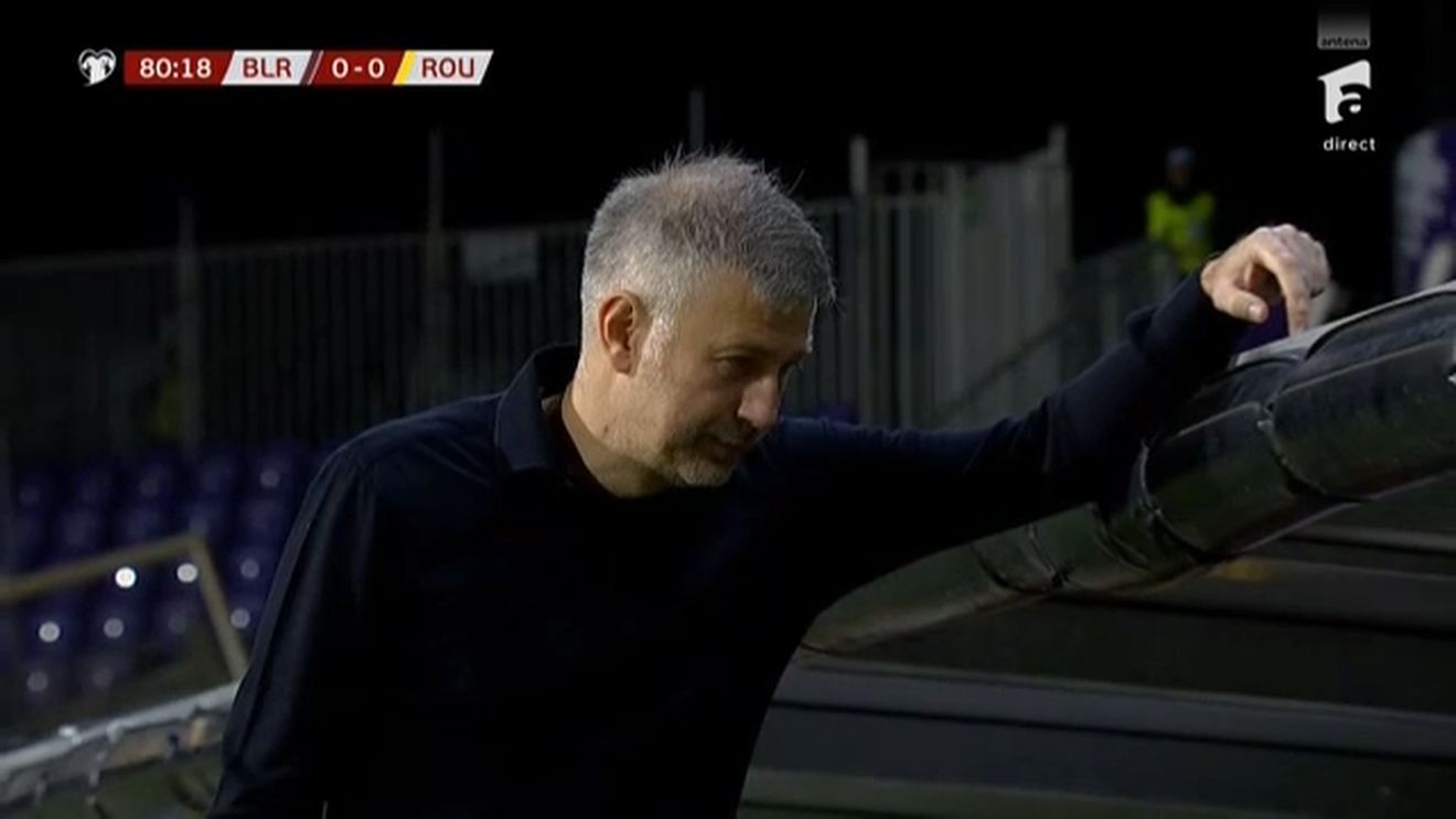 Imagini greu de privit cu Edi Iordănescu, pe finalul meciului cu Belarus! Prestația lamentabilă a tricolorilor l-a făcut să cedeze pe bancă | FOTO