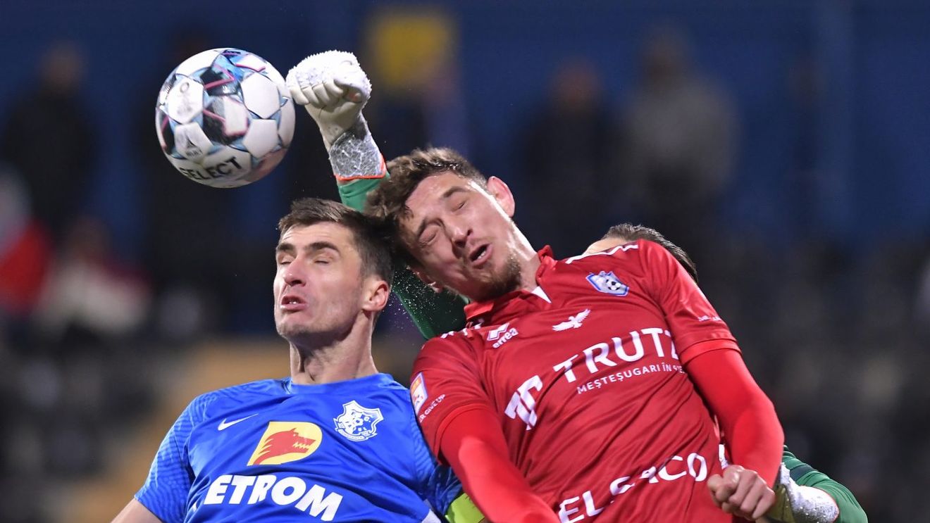 Farul - FC Botoșani 2-0. Echipa lui Gică Hagi se califică în play-off-ul Ligii 1