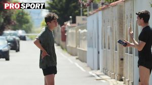 Ianis s-a antrenat alături de Nicolas Popescu, în Pipera! Hagi junior a dat indicații de pe telefon, după un program pus la punct de staff-ul lui Rangers  | EXCLUSIV FOTO&VIDEO