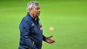 Reacție uluitoare a lui Dan Diaconescu despre selecționerul României: „Mircea Lucescu are un filon de «OTV-ist» în el”