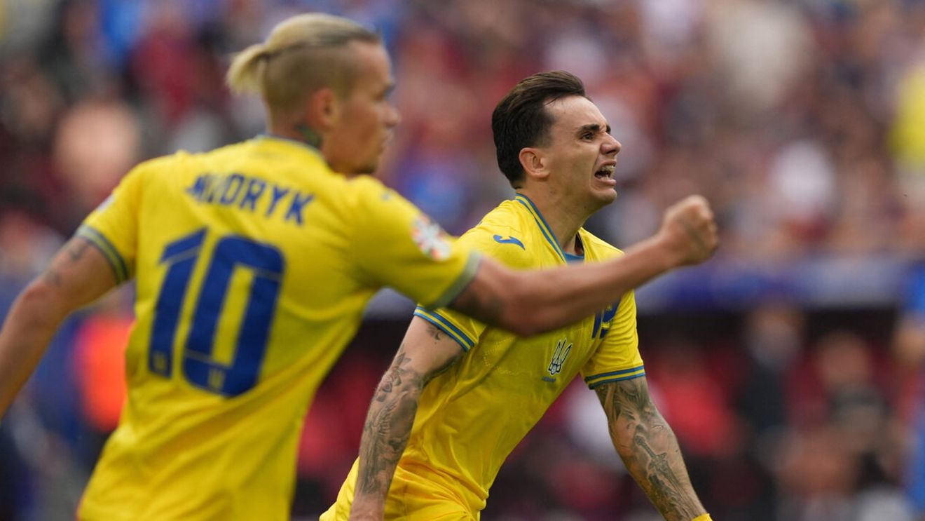 Banner şoc pe care ucrainenii l-au afişat cu Slovacia la EURO! Ce s-a întâmplat la scurt timp după