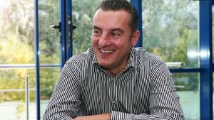 "Copos îl va țepui și pe Stache!** Ă‚sta e copil de mingi pe lîngă Taher"