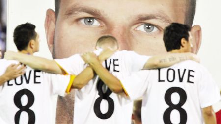 "Sunteți bine, frații mei? Tată..." Andru Nenciu scrie la 10 ani de la moartea lui Marian Cozma