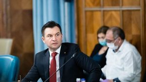 Adio spectatori la România - Norvegia! Ministrul Ionuț Stroe trage un semnal de alarmă și are un mesaj pentru fani: „Le cer răbdare, înțelegere și prudență!” | EXCLUSIV