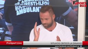 "Am aruncat imediat geanta și m-am lăsat jos!" VIDEO | Incredibil! Fanii lui Dinamo făceau scandal și în vremuri mai bune. Pulhac, urmărit până acasă: "Când am văzut ce 'turmă' era în spate..."