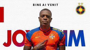 Primele imagini cu Joyskim Dawa la FCSB: „Să aibă cât mai multe succese!” Ce număr va purta pe tricou