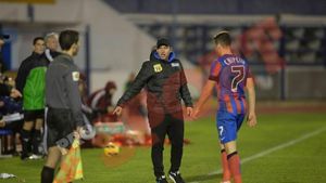 Îl va surprinde iar Reghe pe Chirilă? Steaua renunță la vârful "fals" pentru jocul de la Chiajna. Echipa probabilă