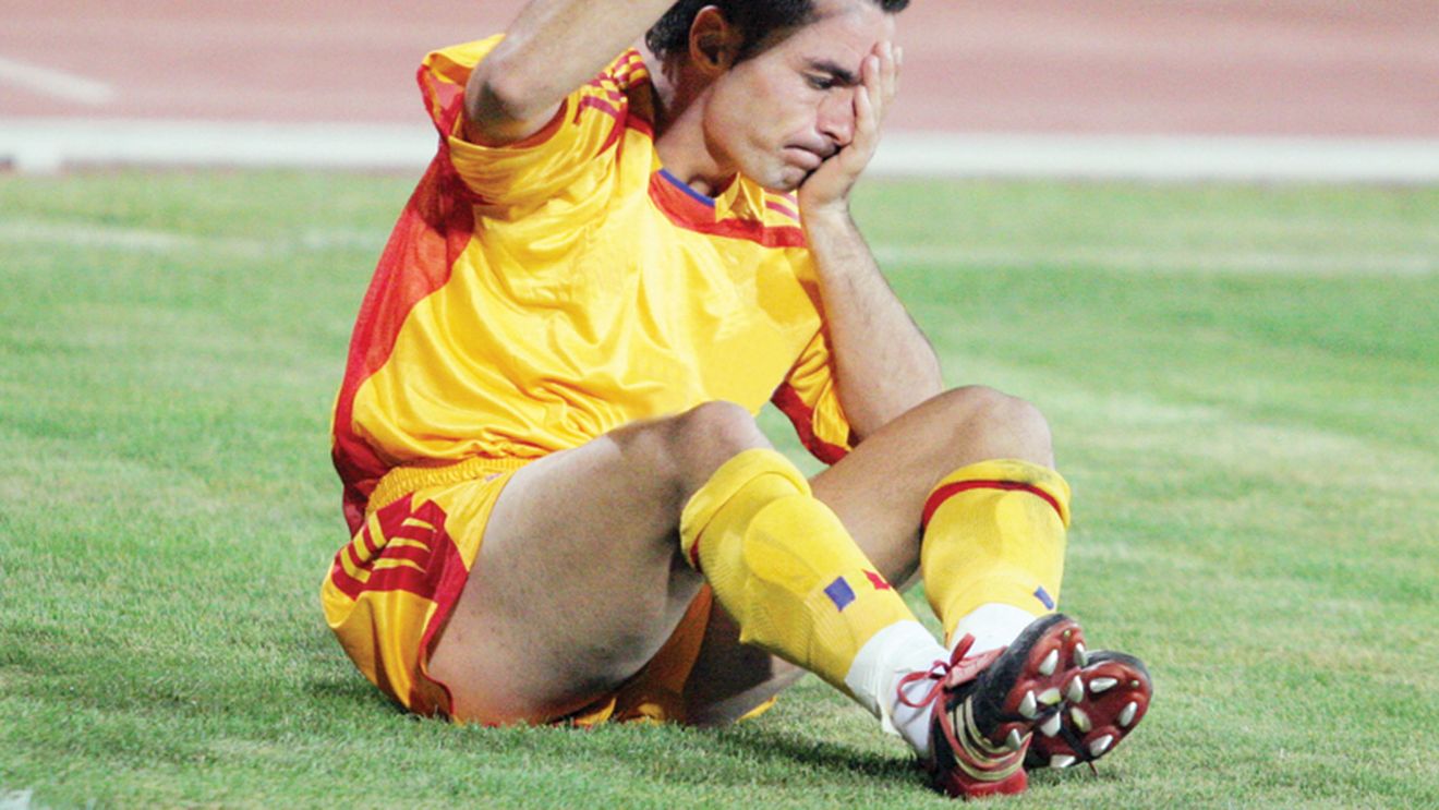 Au trecut 20 de ani de la sfertul de finală de la Euro, 0-2 cu Italia. Florentin Petre: "Am început să tremur când mi-a zis nea Imi că voi juca titular" | EXCLUSIV