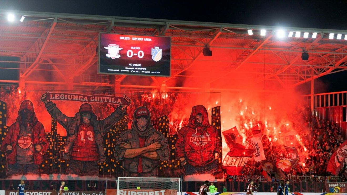 Scenografie spectaculoasă în startul meciului Rapid - FC Botoșani! Ce au afișat suporterii giuleșteni | FOTO