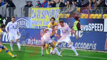 Al treilea meci fără gol pentru Mediaș. Dulca: "Nu au jucat mai bine. Eu nu recunosc Petrolul de anul trecut"