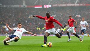 "Divolii" continuă urmărirea "cetățenilor"! Lui Mourinho i-a ieșit planul în partida cu Tottenham