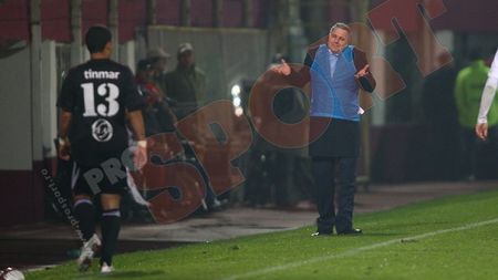 Șumudică: "A fost un meci superb!** Am vrut să câștig aici, sunt plătit de Astra!" Ce spune despre conflictul cu Niculae