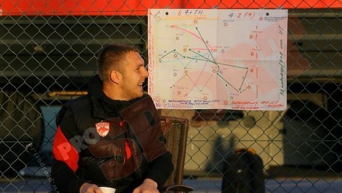 "Dinamo s-a întărit prin venirea lui Găman și Bărboianu!"** Vezi ce spune Moți de venirea lui Piți în "Groapă"