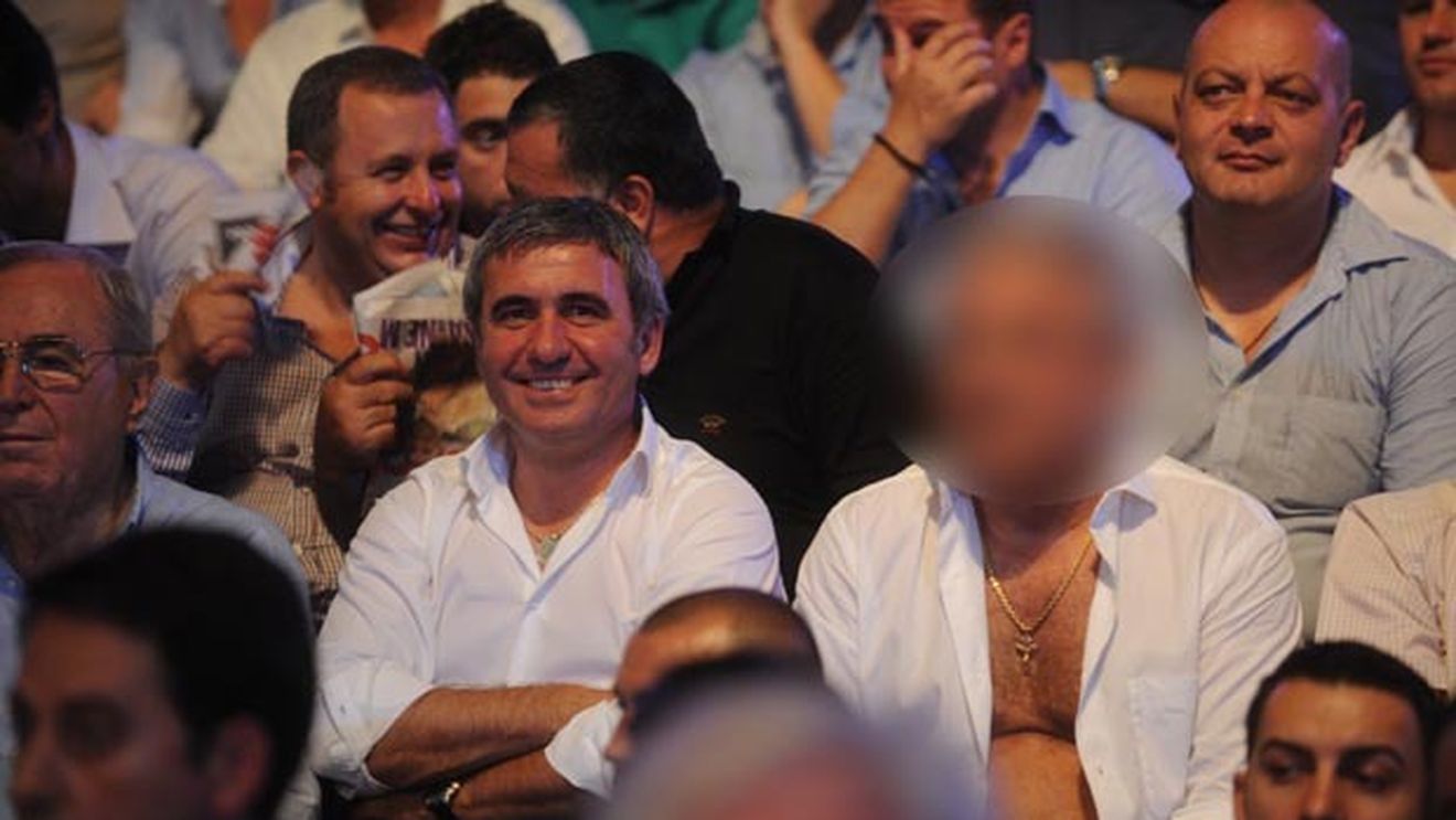 FOTO** Unde și-a pus semințele?! Cum a "onorat" un om din fotbal gala lui Bute!