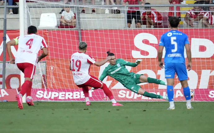 Nebunie la Arad, oltenii ratează victoria după ce au avut triplu avantaj pe tabelă: UTA – Universitatea Craiova 3-3