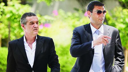 Borcea și Becali au declanșat 'JIHADUL' pentru el, dar BOMBA vine din Serie A!** AS Roma poate salva vârful care a 'încins' marile rivale din Liga I