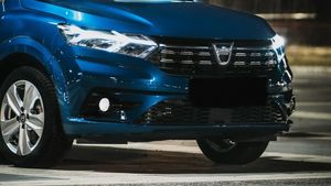 Spaniolii au văzut mașina și au dat verdictul: „Un avion la preț de Dacia!”