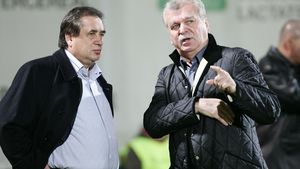 Dinu Gheorghe amenință: "I-aș recomanda domnului Niculae să se retragă! Se face orice să fim ajunși de echipele din spate"