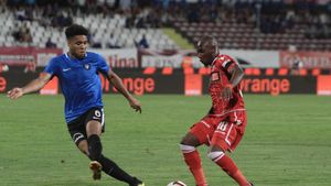 Dinamo - Viitorul 1-0. Bratu a remediat problemele din apărare. Daniel Popa, fază spectaculoasă la unicul gol al partidei. Cronica meciului