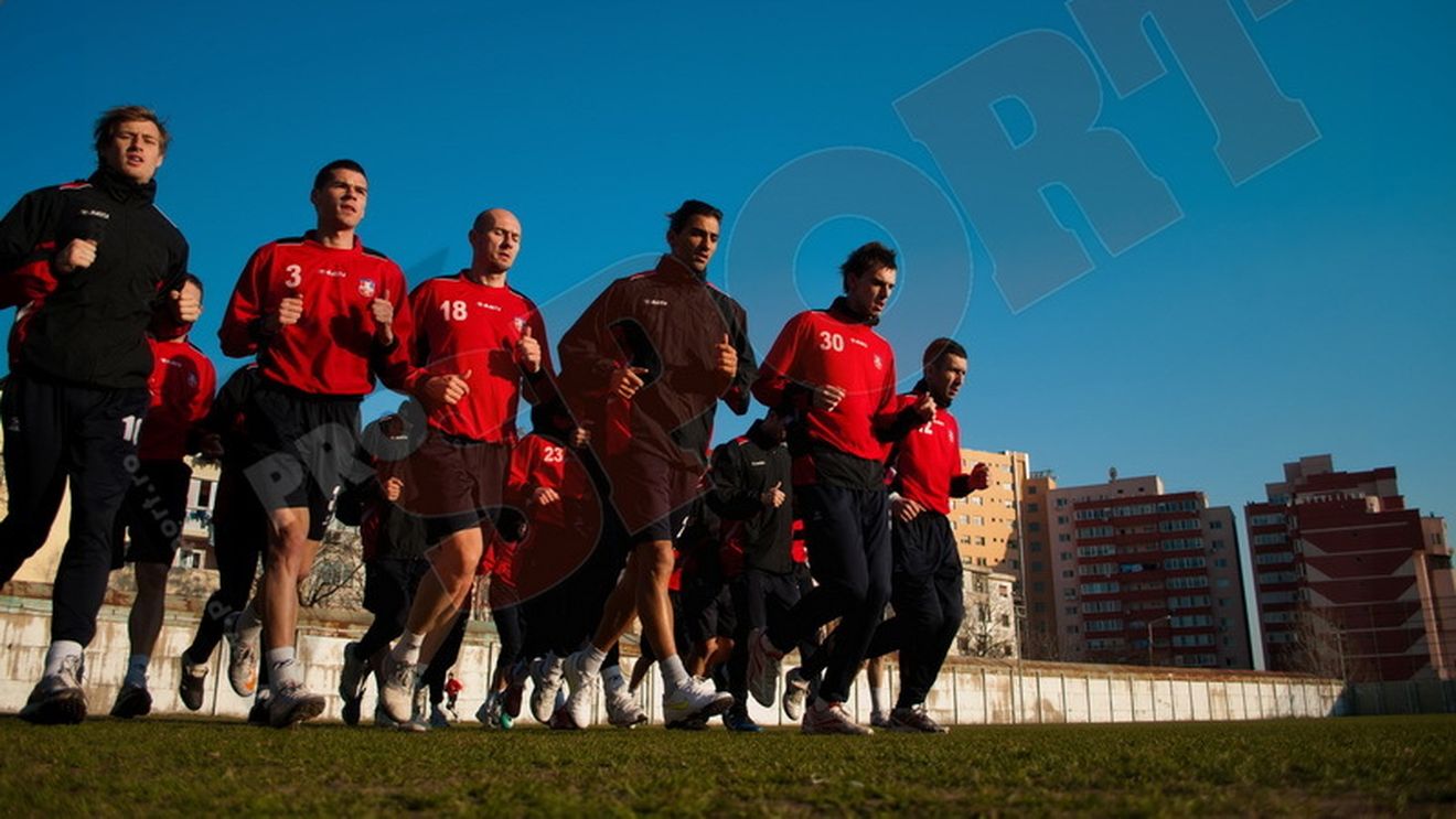 FOTO** Antrenament ușor pentru jucătorii lui Dorinel Munteanu