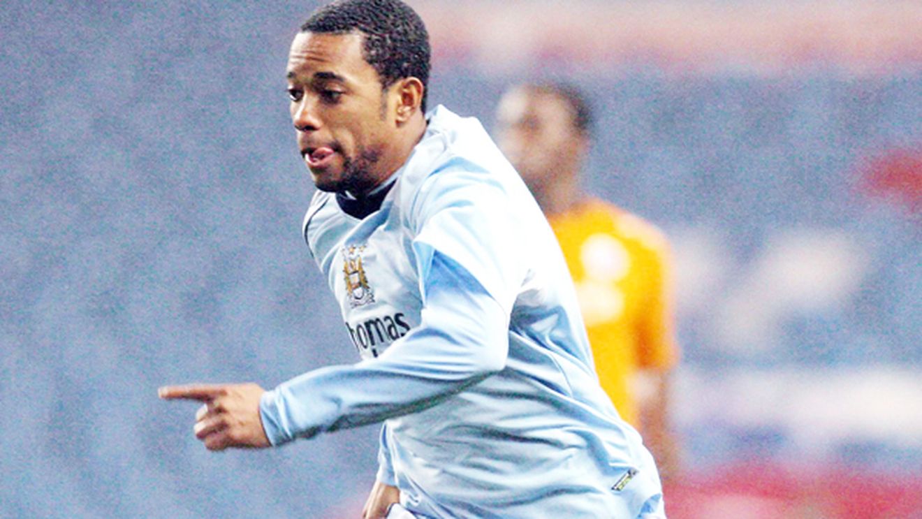 Milan îl ia și pe Robinho