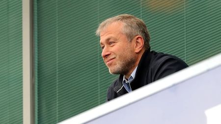 Un milionar român ştie unde se ascunde Roman Abramovich. L-a dat de gol pe oligarhul lui Putin