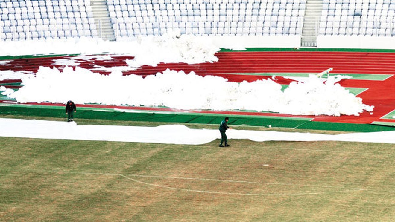 Stadion de 5 stele, gazon de județ!** Steliștii, așteptați pe Cluj Arena cu un teren de coșmar: "Va fi un meci de luptă"