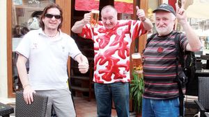 Bilbao, OlÃ©! Fanii lui Bilbao au luat cu asalt Bucureștiul:** "Românce frumoase, bere ieftină, totul e minunat! Aveți o Capitală foarte frumoasă"