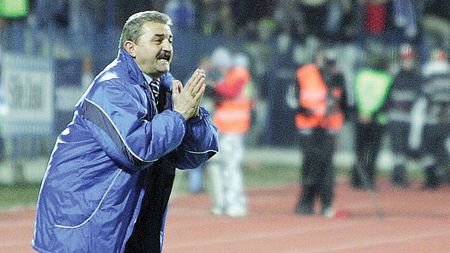 Pleacă Popa!