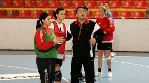 Vești bune, Oana Manea joacă!