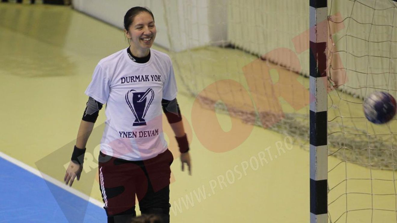 Chiar a uitat-o toată lumea!? De la portarul erou al echipei naționale, Talida Tolnai a ajuns "vânzătoare în Zalău"