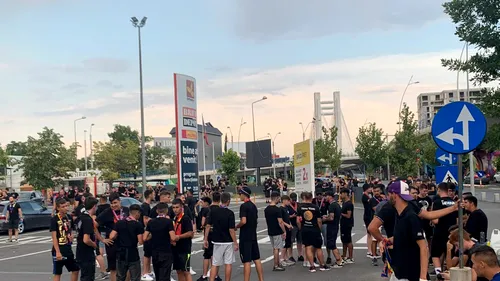 Nebunie în Giulești! Ultrașii lui FCSB au ajuns la stadion și au făcut spectacol | VIDEO