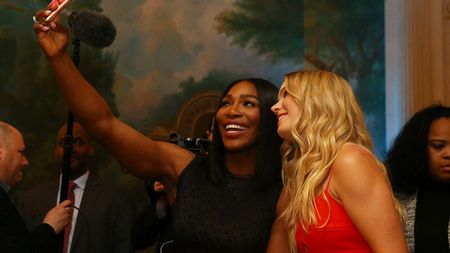 Serena Williams, șocată de vestea că daneza Caroline Wozniacki revine în circuitul WTA după ce a născut doi copii: „Oau! Dacă ai nevoie de ceva, sunt aici"