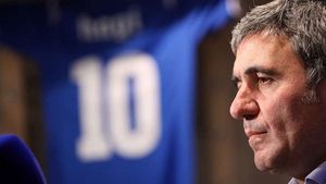 Propunere de milioane de euro făcută de Hagi! De aici poate veni salvarea. Câți bani pot aduce aceste trei companii gigant